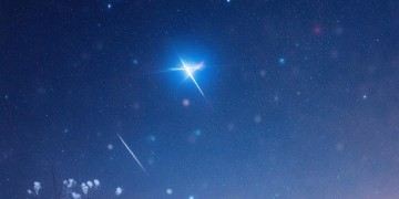 化作流星出自哪首歌？